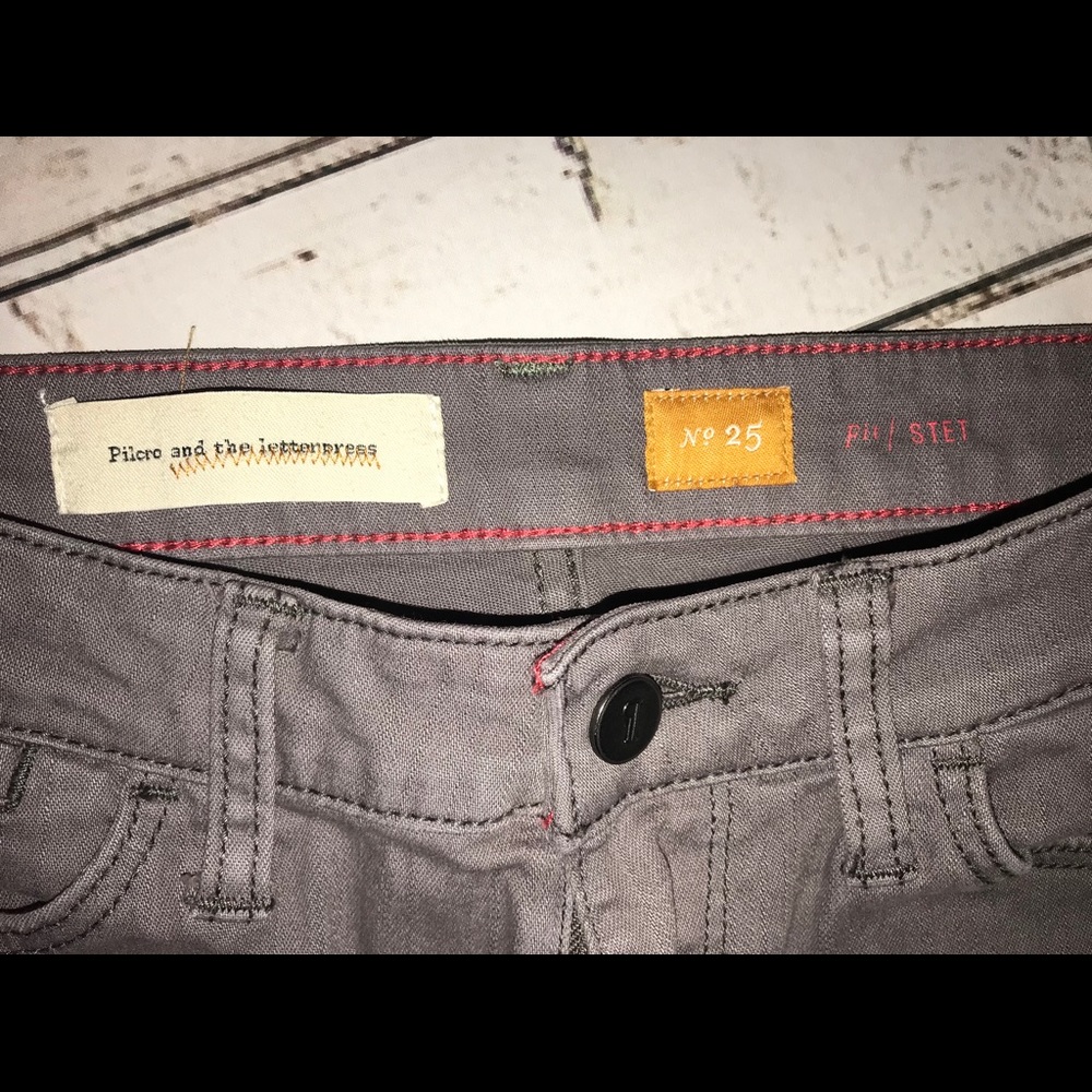 Anthropologie Pilcro Grey Stet Mis-Rise Jeans - Picture 3 of 4